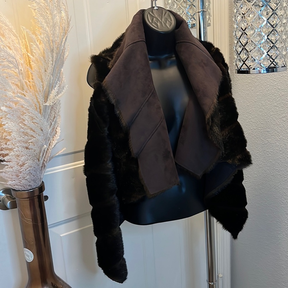 Reversible faux fur Vest